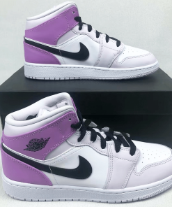 Jordan 1 Mid ‘Barely Grape’