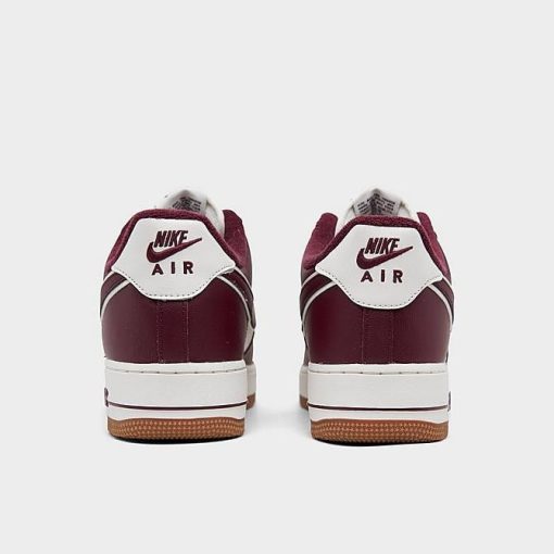 Air Force 1 ’07 LV8 SE Low Night Maroon