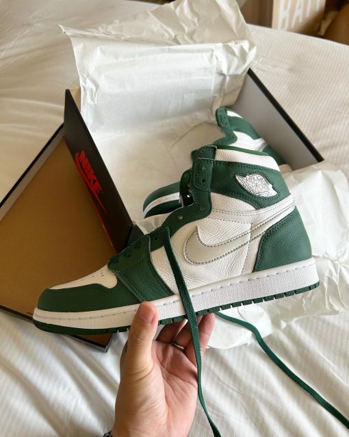 Air Jordan 1 Retro High OG ‘Gorge Green’