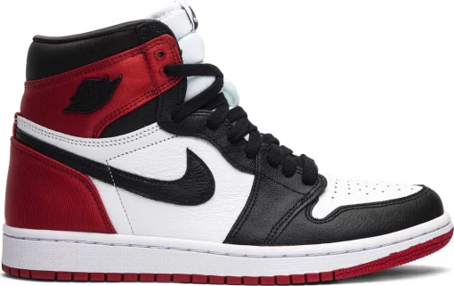 Air Jordan 1 Retro High ‘Satin Black Toe’