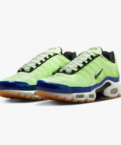 Air Max Plus SE – Ghost Green/Old Royal/Summit White/Black