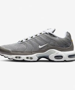 Air Max Plus SE – Flat Pewter/Photon Dust/Black/White