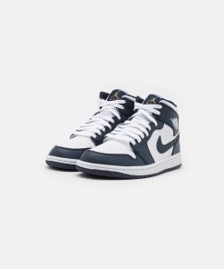 Air Jordan 1 Mid ‘Obsidian’