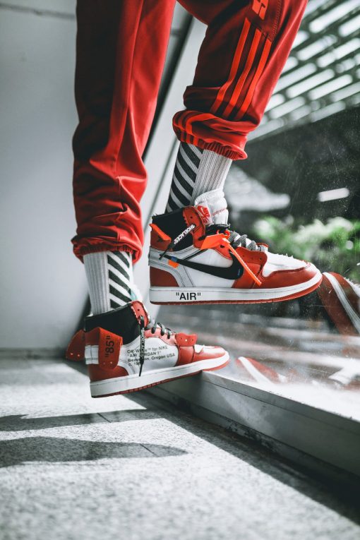 Off-White x Air Jordan 1 Chicago