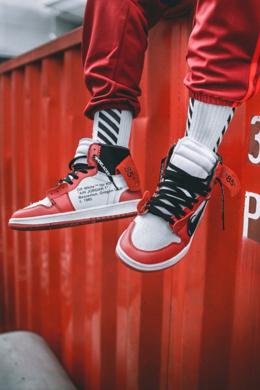 Off-White x Air Jordan 1 Chicago