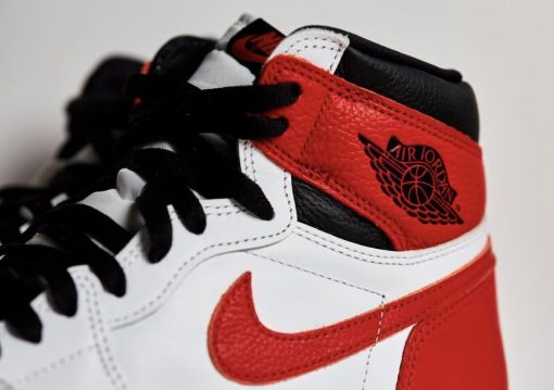 Air Jordan 1 Retro High OG Heritage