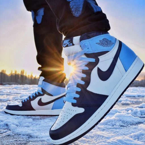 Air Jordan 1 Obsidian