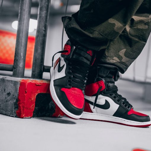 Jordan 1 Retro High Bred Toe