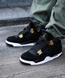 Jordan 4 Retro Royalty