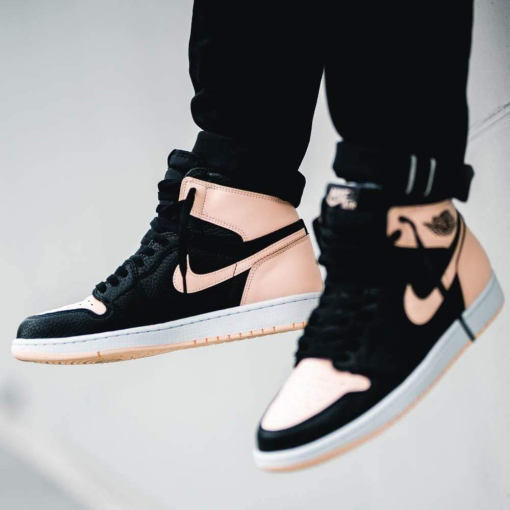 Air Jordan 1 Retro High ” Crimson Tint “