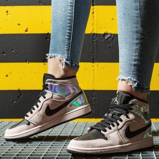 Air Jordan 1 Mid Iridescent