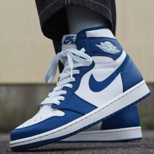 Air Jordan 1 Retro High OG Storm Blue