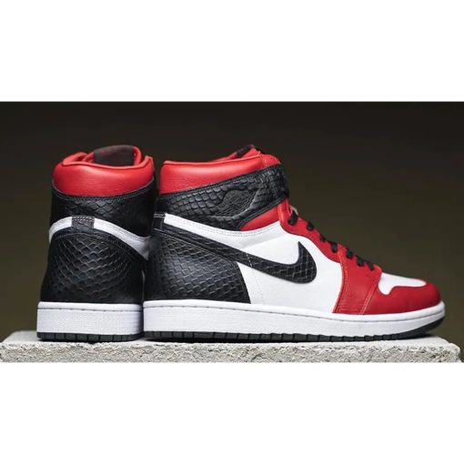 Air Jordan 1 Retro High OG “Satin Red”