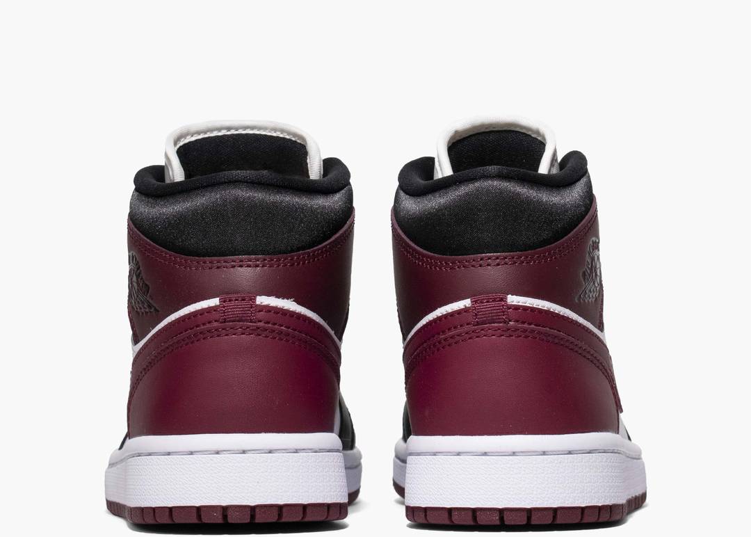 Air Jordan 1 Mid SE Black Dark Beetroot