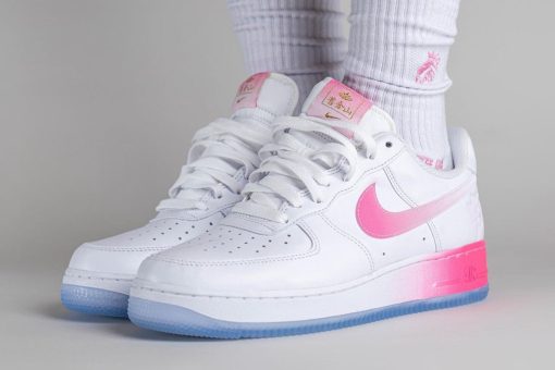 Air Force 1 Pays Homage To San Francisco’s Chinatown