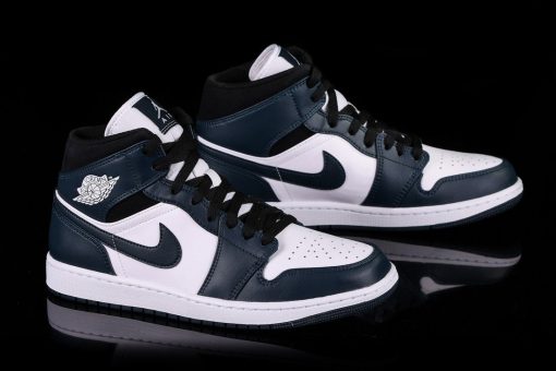 Air Jordan 1 Mid Armoury Navy