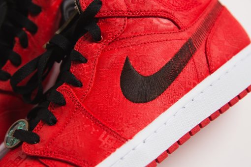 Air Jordan 1 Mid Appears in Vivid Red