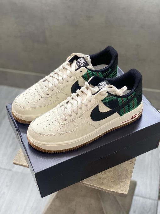 Air Force 1 Low ’07 LX “Plaid Pale Ivory Stadium Green”