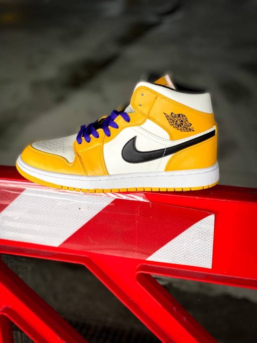 Air Jordan 1 Mid Lakers Colorway