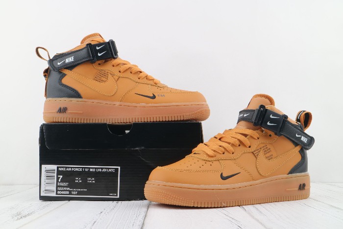 Nike Air Force 1 AF1 07 Mid LV8 Wheat Black White Nike Air Force 1 AF1 07 Mid LV8 Wheat Black White