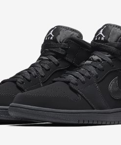 Air Jordan 1 Mid “Black/White”