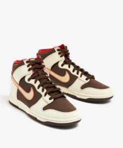 Nike Dunk High Baroque Brown