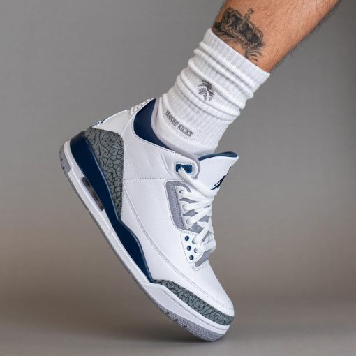 Air Jordan 3 ‘Midnight Navy’