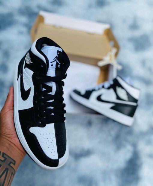 Air Jordan 1 Mid “Split” (Black/White)