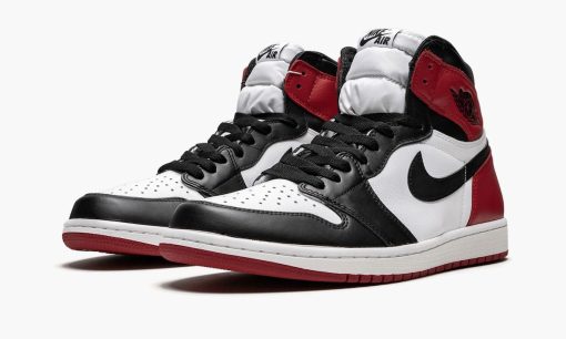 Air Jordan 1 Retro High OG ‘Black Toe’