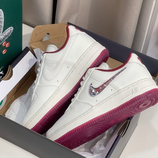 Nike Wmns Air Force 1 Low ‘Valentine’s Day 2024’