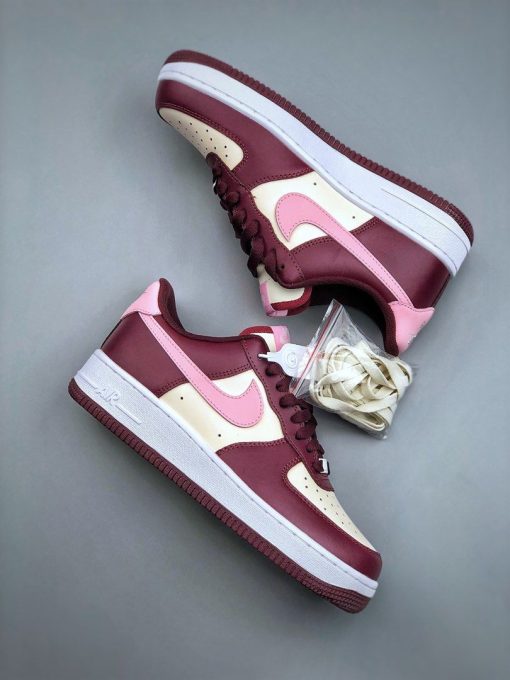 Air Force 1 Low Valentine’s Day Maroon