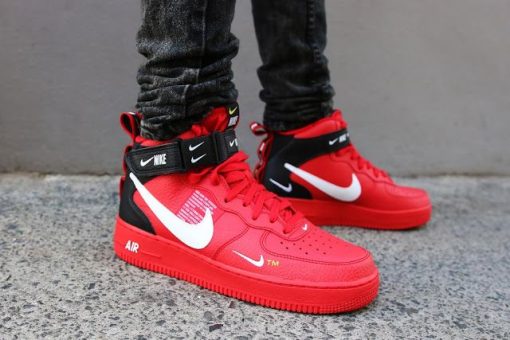 Air Force 1 Mid ’07 LV8 University Red